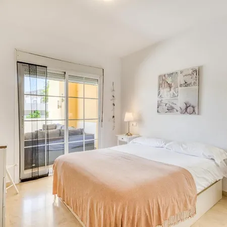 Hanami Puerto Alto Pa 1-6 * Estepona