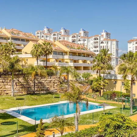 Hanami Puerto Alto Pa 1-6 * إِستيبونا