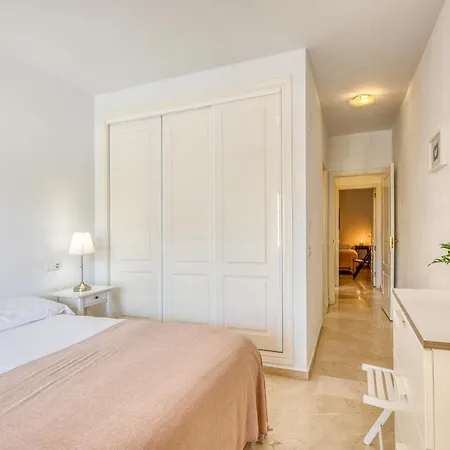 Hanami Puerto Alto Pa 1-6 * Estepona